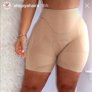 Happy Butt no. 7 low waist shorts shapewear